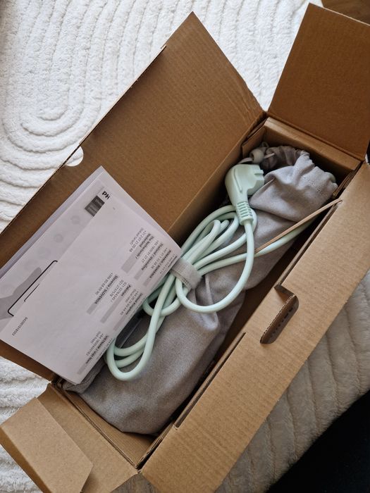 Уред за гладене с пара Philips
УРЕД ЗА ГЛАДЕНЕ С ПАРА PHILIPS STH5010/