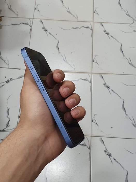 iPhone 13 blue karobka dakument