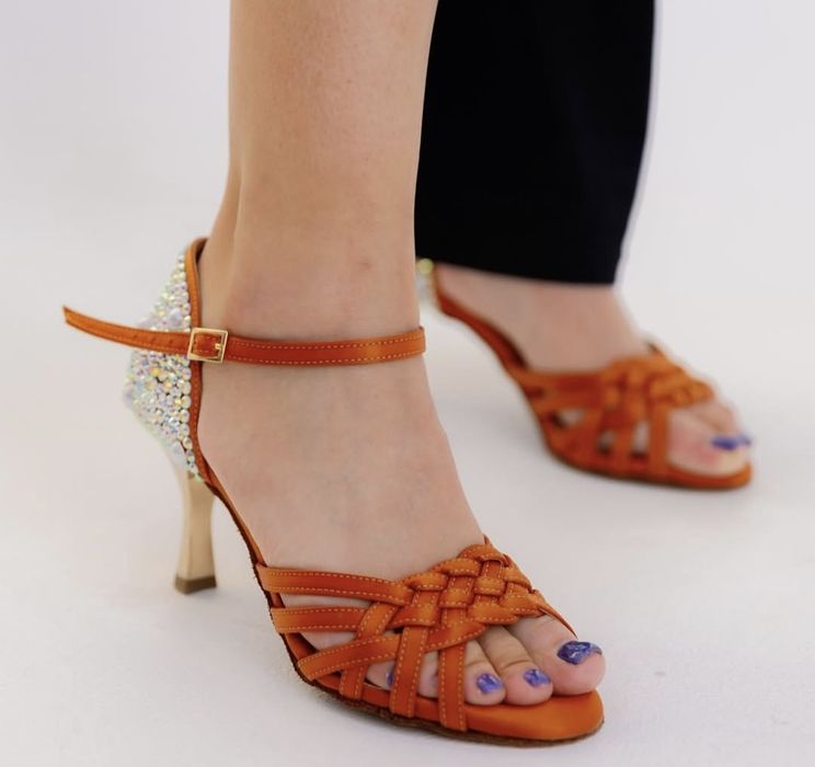 Танцевальные туфли Spica