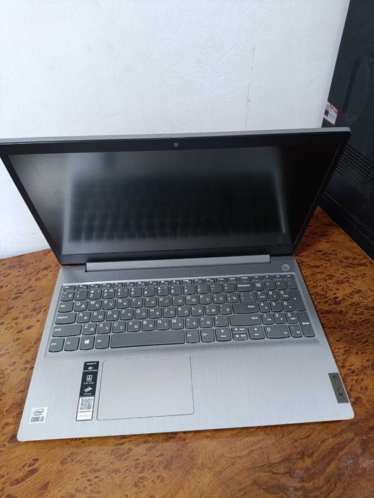 ноутбук Lenovo 3