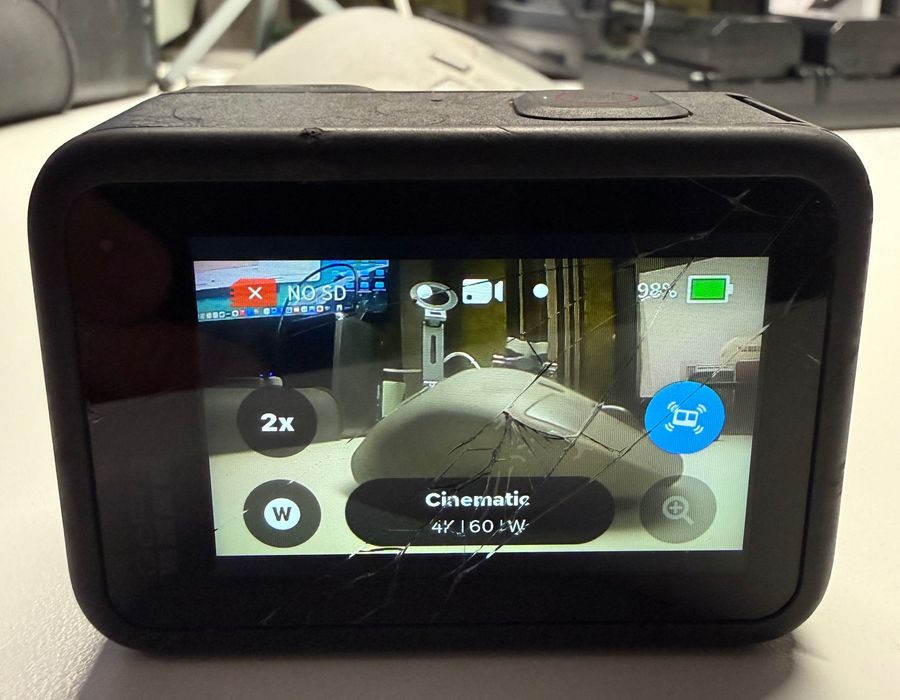 GoPro HERO9 Black | Funcționează impecabil | Ecran spart | Baterie originală