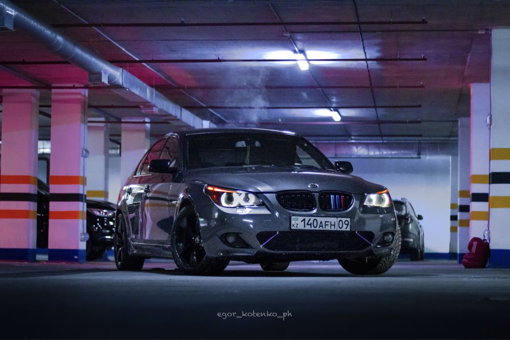 BMW кортеж е60