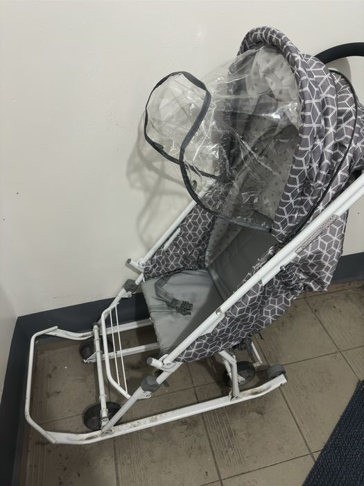 Продам санки коляску