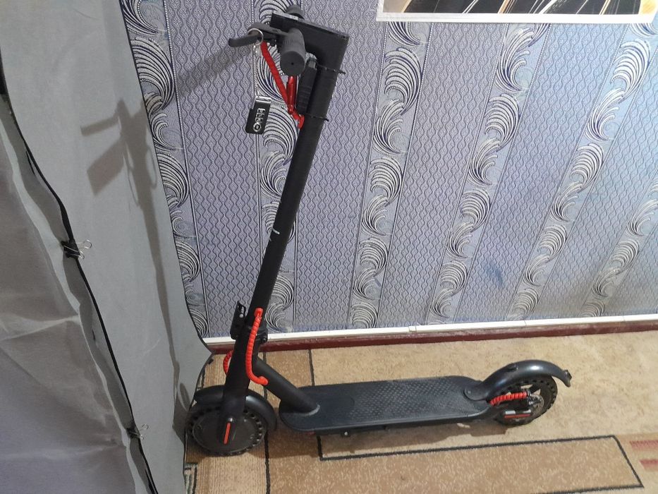 Элекросамокат. Отл.сост.