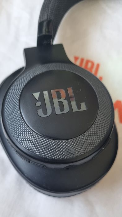 Casti wireless JBL E65 BTNC