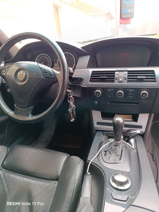 Продавам BMW E60 530d
