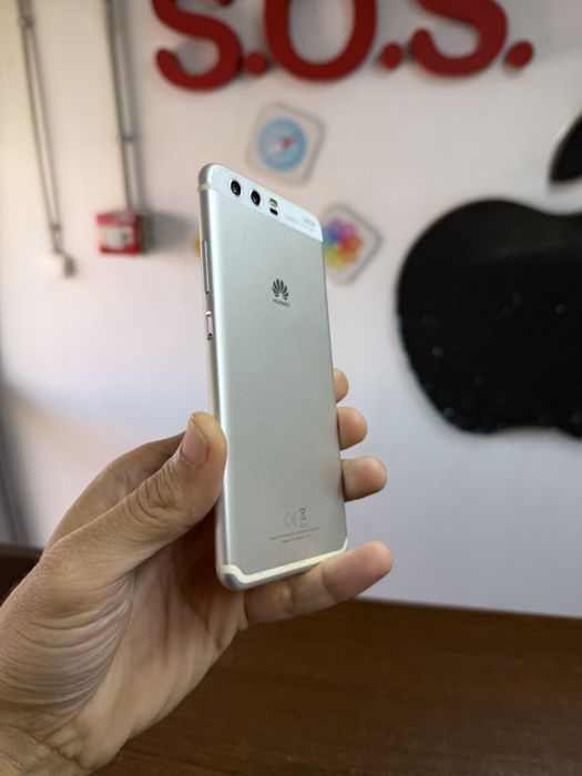 Vand Huawei P10 Silver