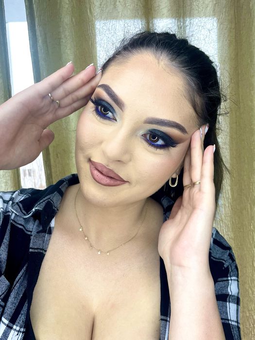 Make-up profesional!!  PRET MACHIAJ 160 Ron!