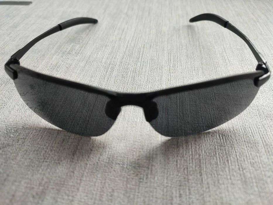 Мъжки, класически слънчеви очила с UV защита