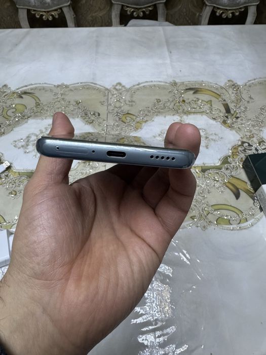 Redmi 14 pro plus 5G sotiladi ideal