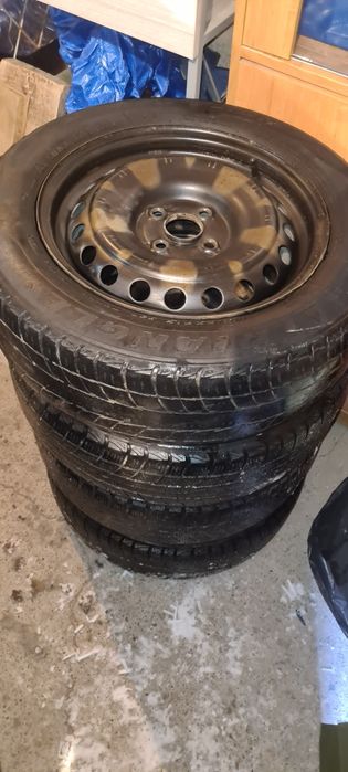 185/65/15 комплект колёс