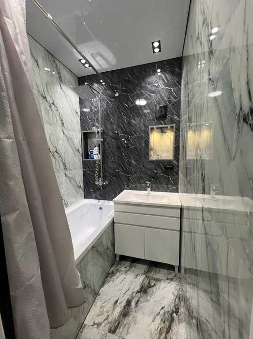 Algoritm 31 kv 4/2/9 Uyim Sotiladi! , 96 m², mebel va texnikalar bilan