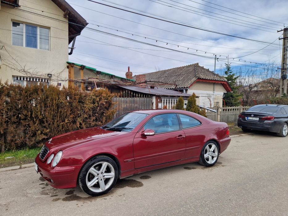 MERCEDES-BENZ CLK-Class 2000