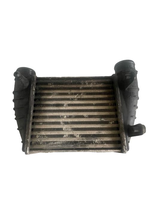 Radiator Intercooler Seat Exeo 3R2 2008 - > 2.0 Tdi Caga, Cjca, Audi A