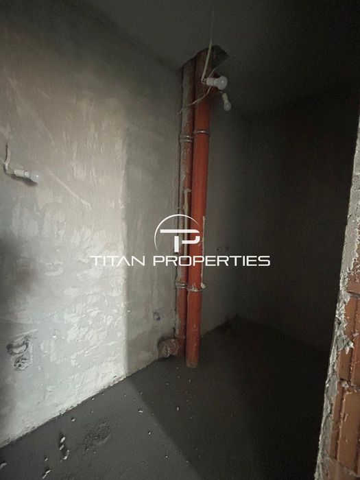Продава се Тристаен апартамент в Пловдив, Остромила - 87 кв.м за 788 €/кв.м - Снимка #3