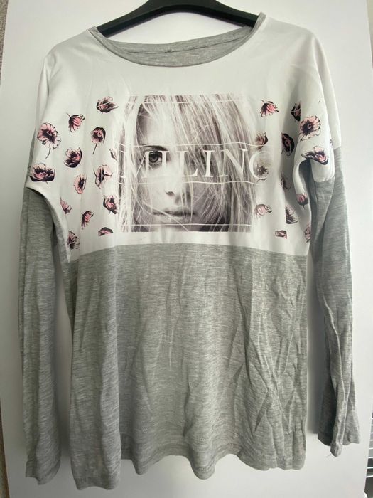 Bluza gri cu alb, vascoza, nou fara eticheta, S/M