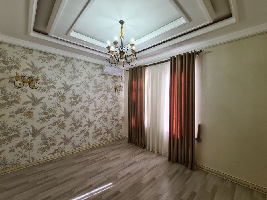 Двух уревнневый дом.