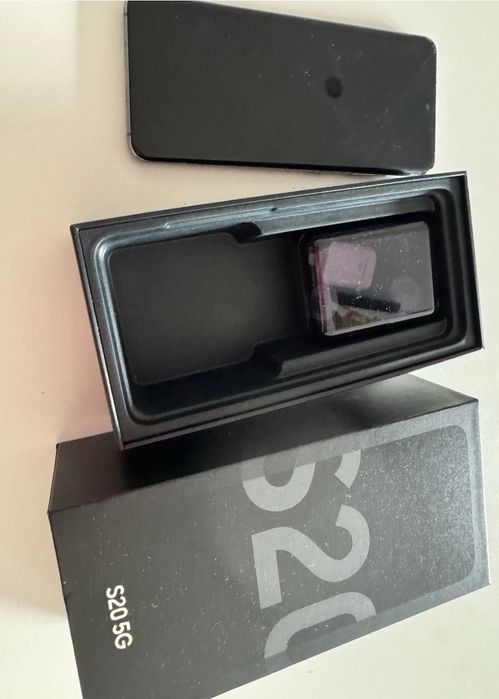 Смартфон Samsung s20 5g