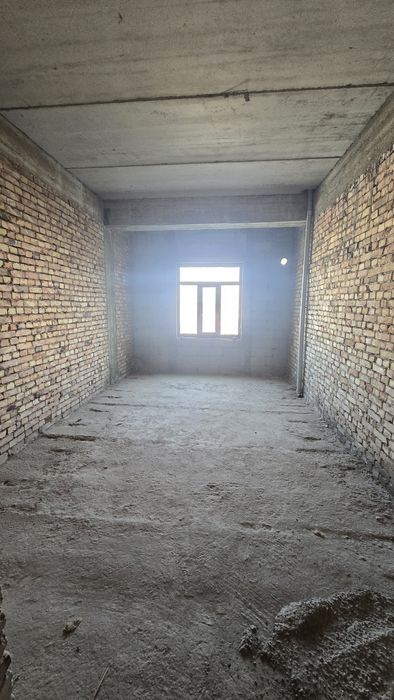 Квартира 4 комнатная + мансарт 170 м²