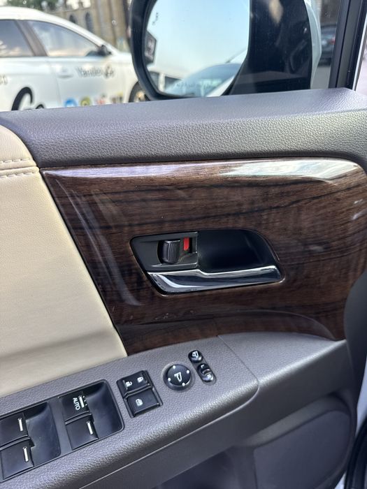 Honda  Odyssey  Yaponya. Отличная авто для семьи. Минивен.