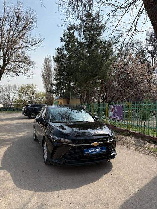 Monza 1.5 атмосферни сотилади