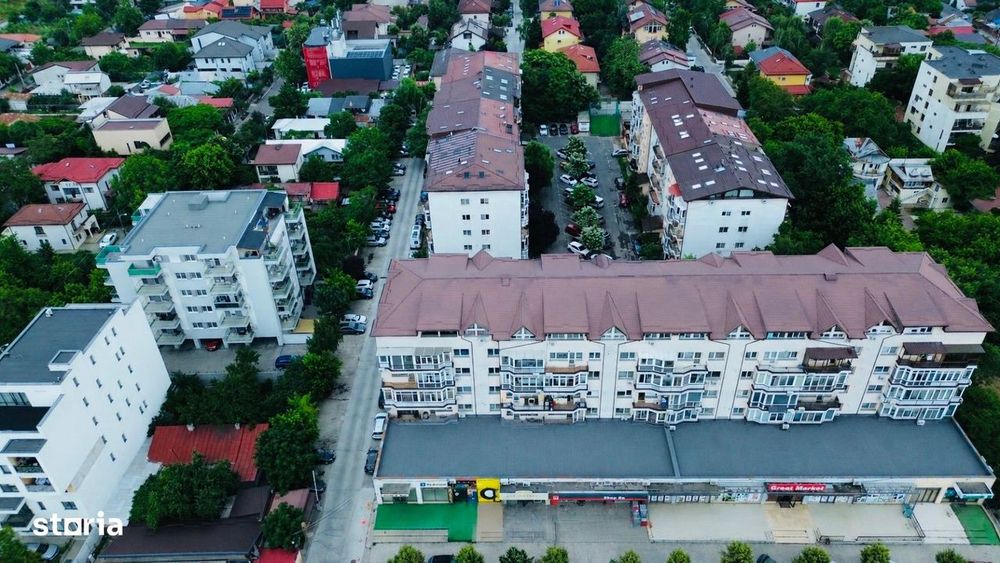 Apartament cu 3 Camere | 90 mp Utili | 2 Parcari | Complet Renovat |