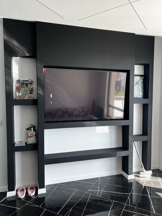 Телевизор Samsung 65 инча