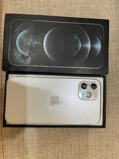 Продам Iphone Pro 12