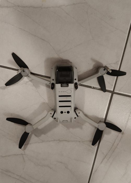 DJI Mini 2 Fly Combo Перфектен
