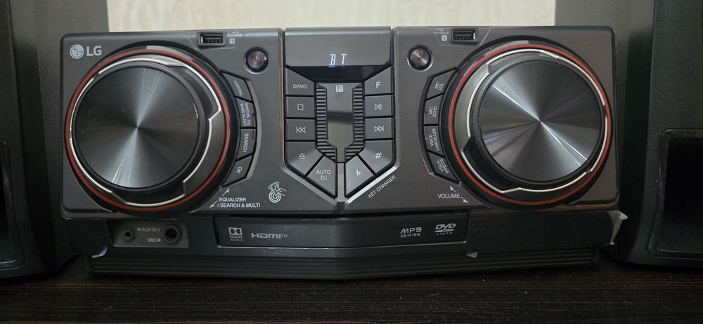 Музыкальный центр Lg, Bluetooth,  Mp3, USB..