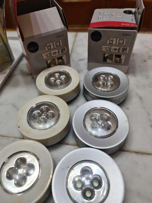 6 bucati lampa aplice becuri led Dakar stare buna