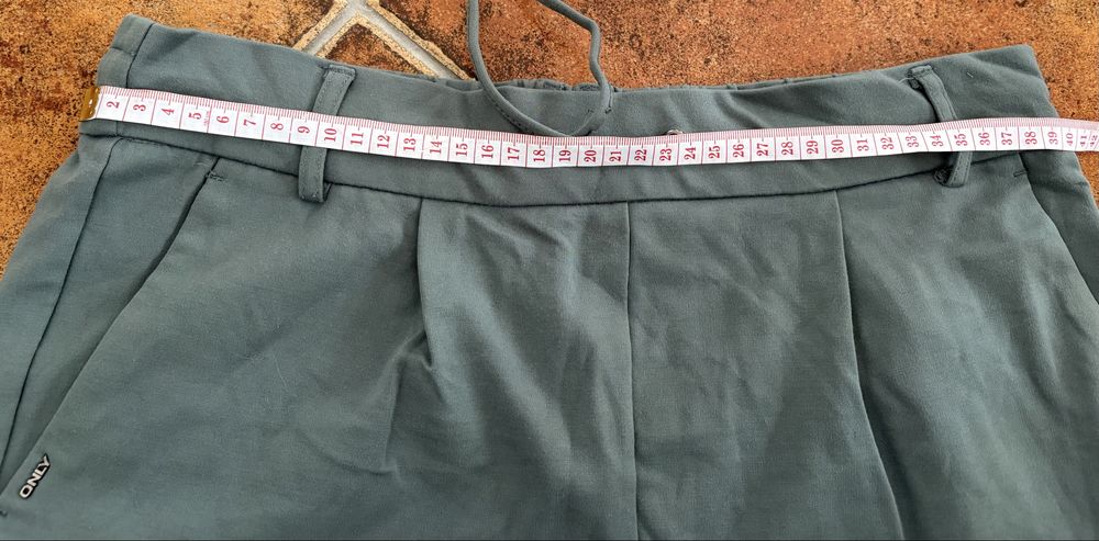 Only pantalni scurt de dama ,M