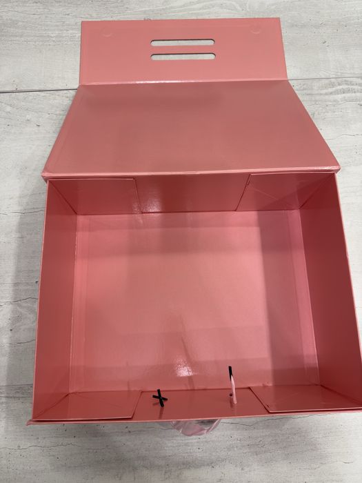 Коробки упаковочные