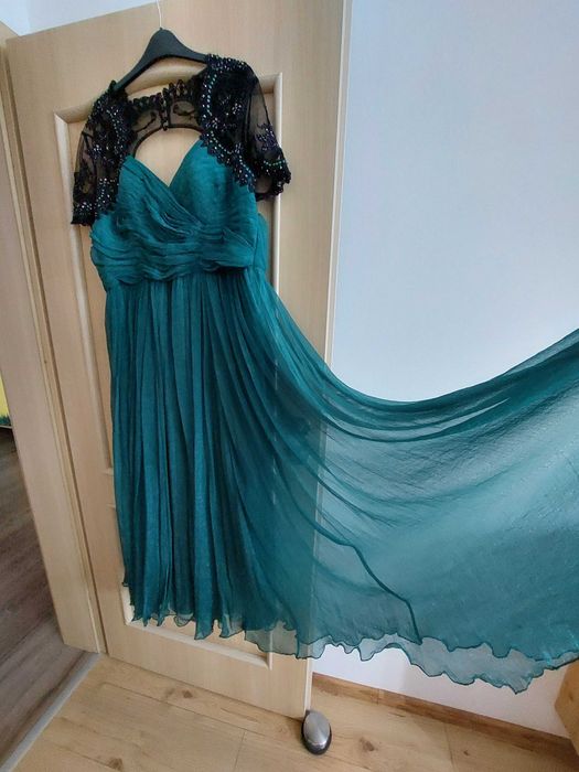 Rochie ocazie verde smarald, lungă, dantelă și șifon, mărime 48 (UK20)