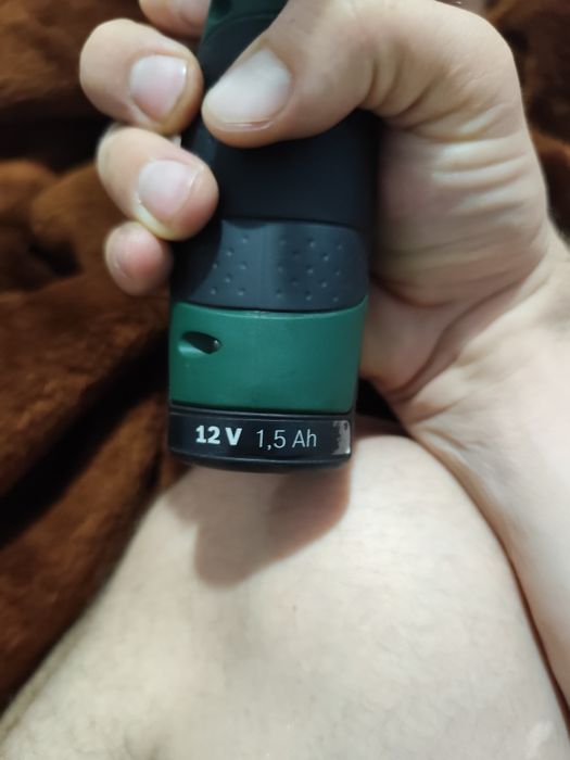 Vând mașină de găurit și înșurubat Bosch EasyDrill 1200,