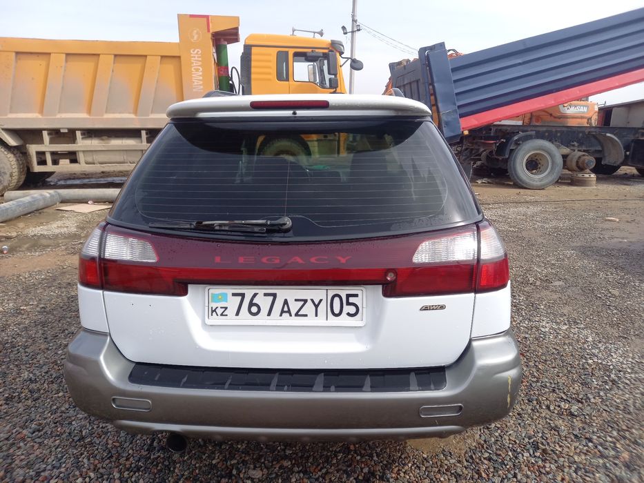 Субару Аутбек 2 000