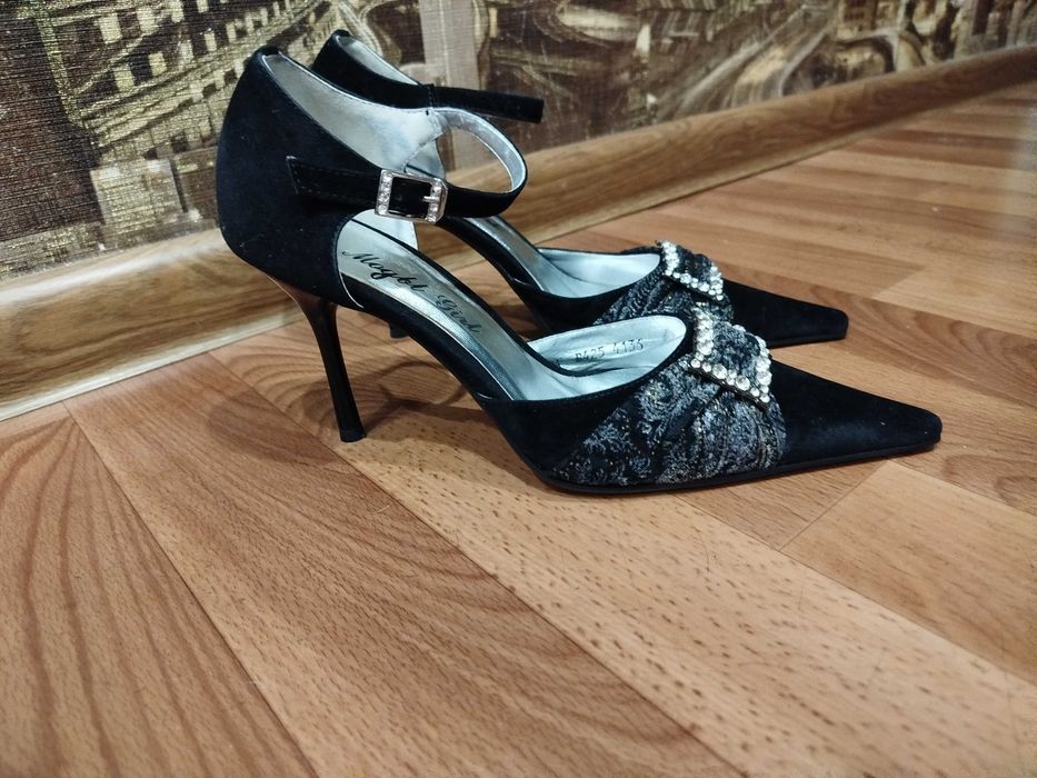 Туфли новые 37 р