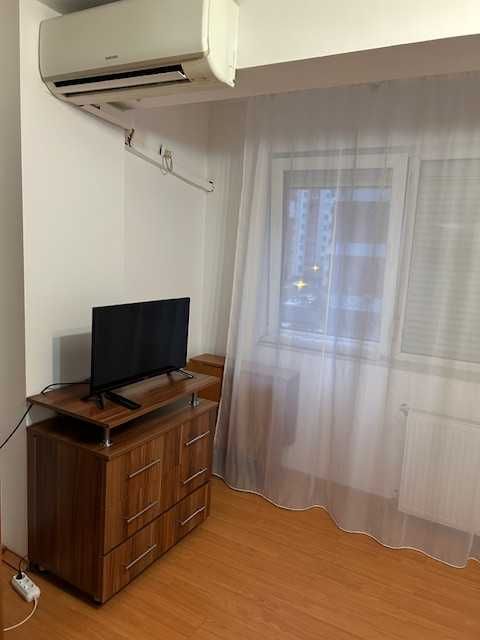 Inchiriez garsoniera pe termen lung, str Baba Novac