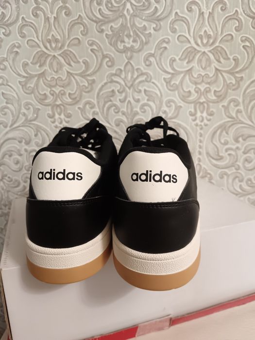 Кроссовки Adidas, 46-47р,новые