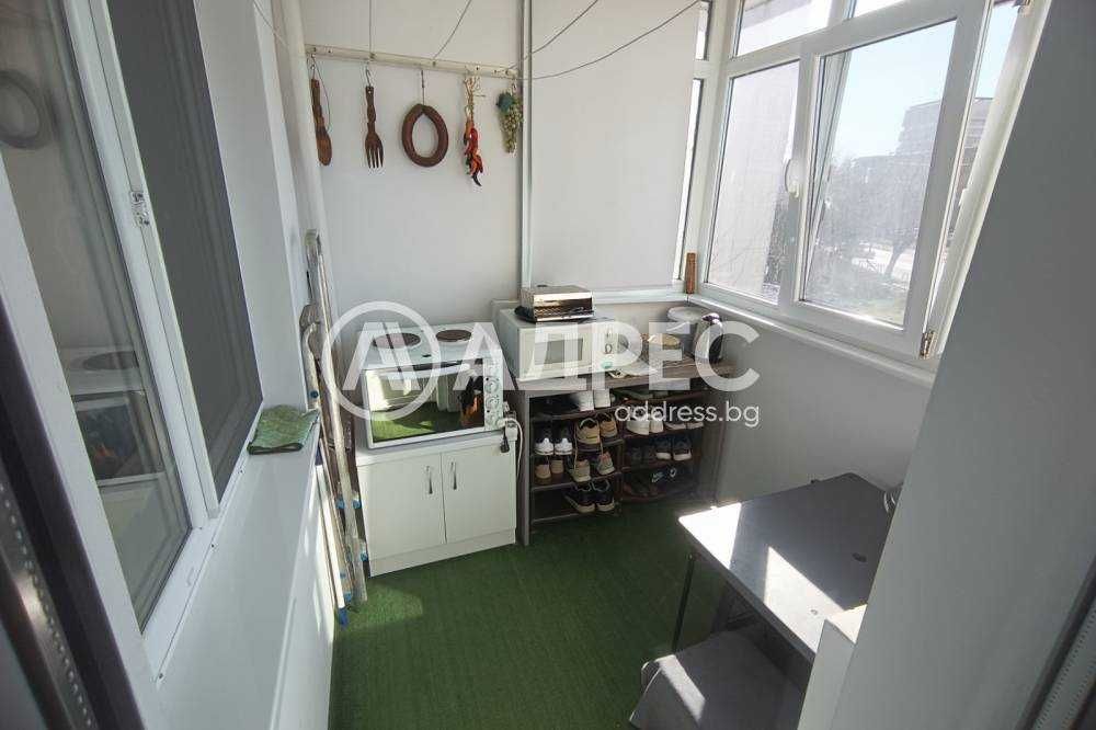 Едностаен апартамент в кв. "Освобождение" до магазин "Била"