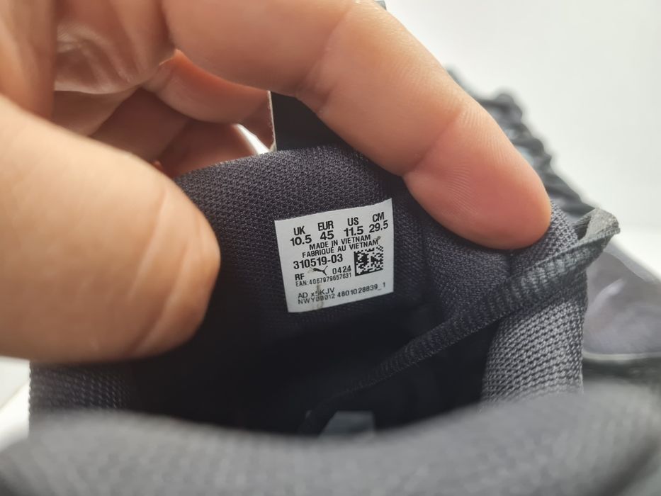Кецове Puma Mello 3.0

Чисто нови с кутия.

Размер 45 стелка 29.5 см.

Цена 65 евро.