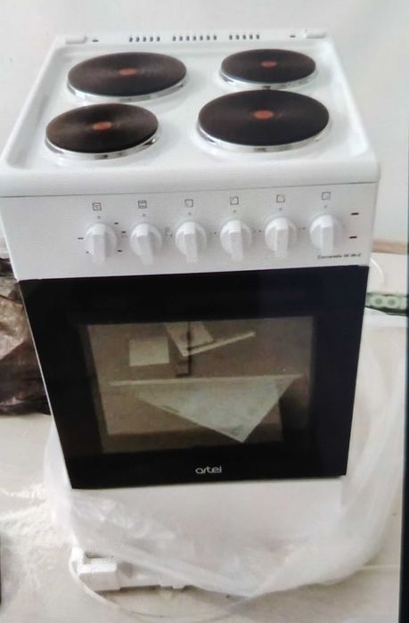 электрическая плита Artel Comarella 50 00-E