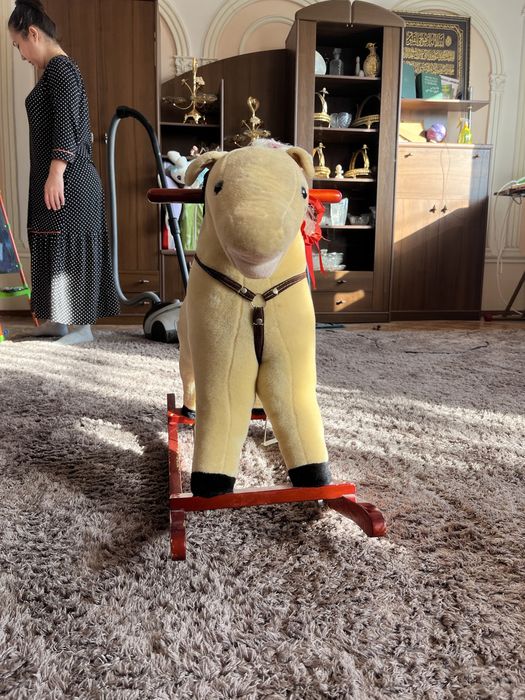 Лошадка качалка.