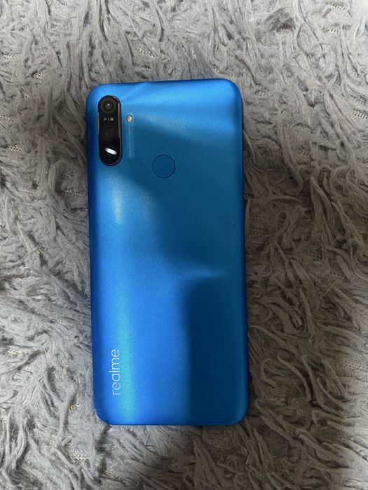 Продам телефон редми