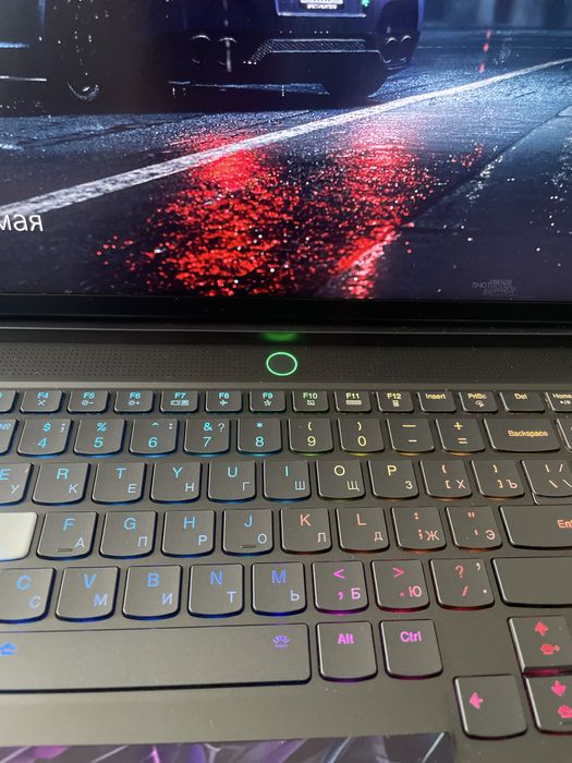 Продам ноутбук Lenovo Legion 7