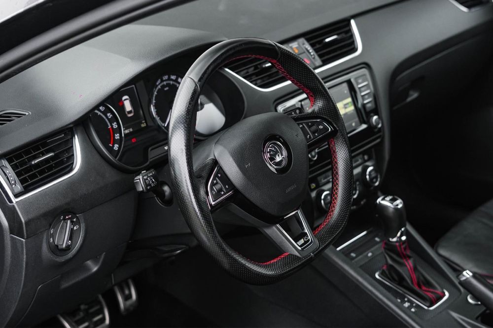 Skoda octavia 3 wrs 2.0 diesel 184 cp dsg xenon navi