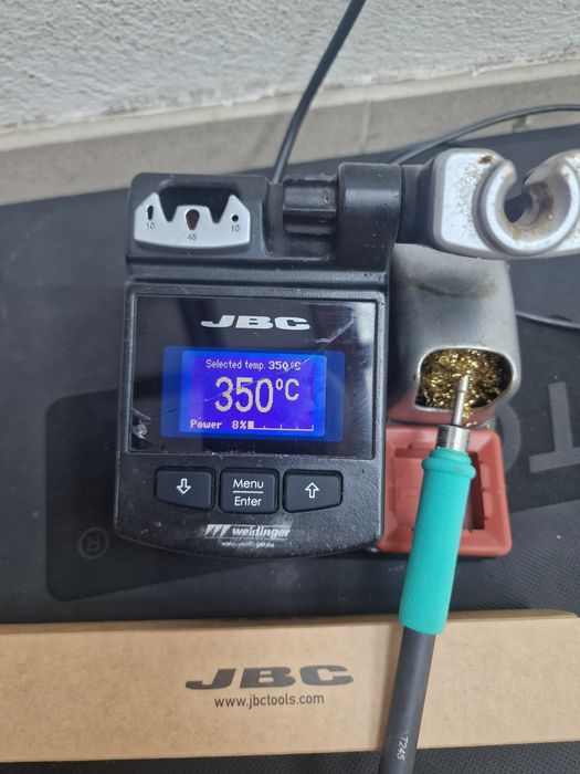 Stație de lipit profesională JBC CD-2D + mâner T245 –