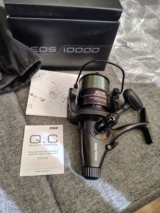Макари  Fox Eos 10 000 bait runner