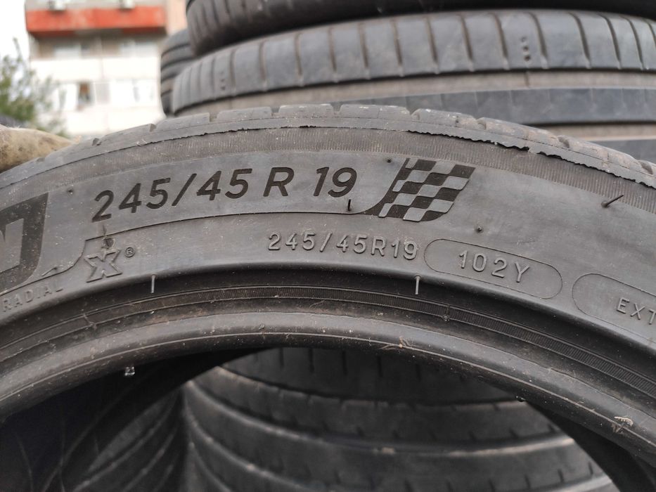 4бр Летни гуми 245 45 19 - Michelin - DOT 2023