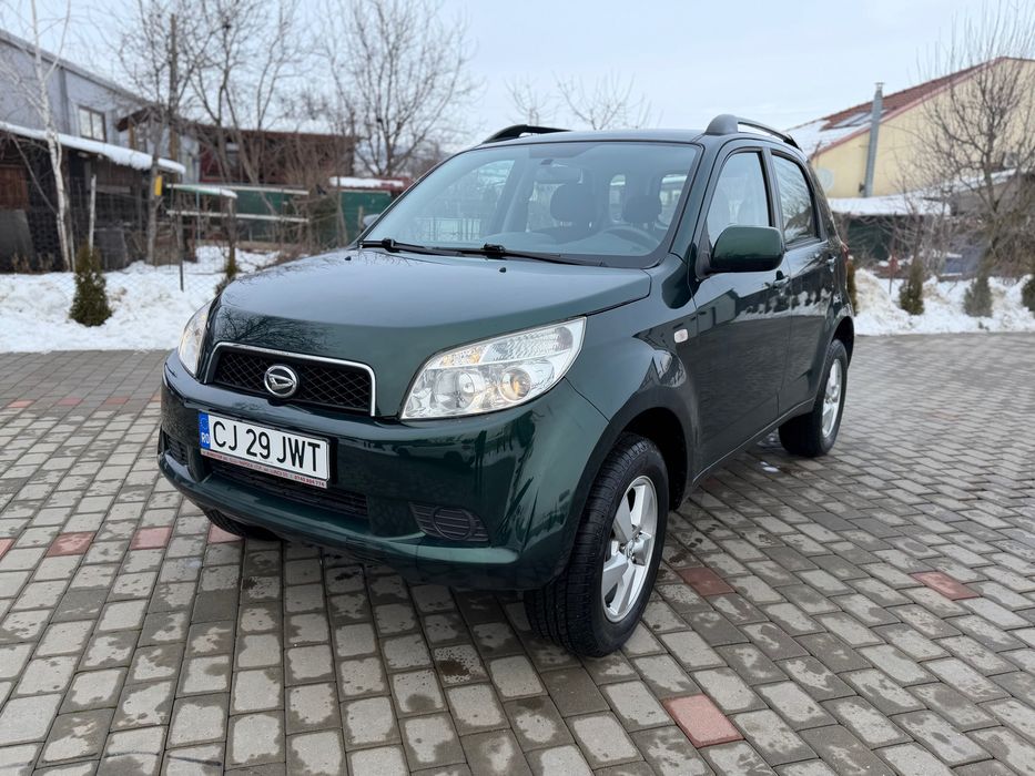 Vand Daihatsu Terios. 4X4. Benzina